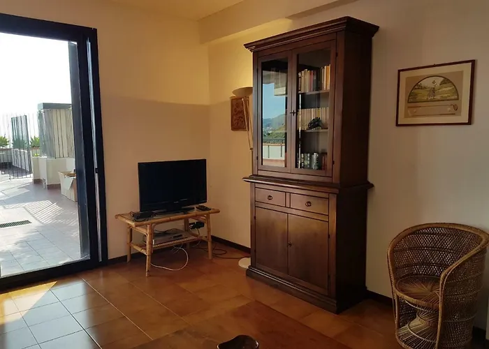 Elisa's House * Taormina