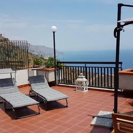 Elisa's House Daire Taormina